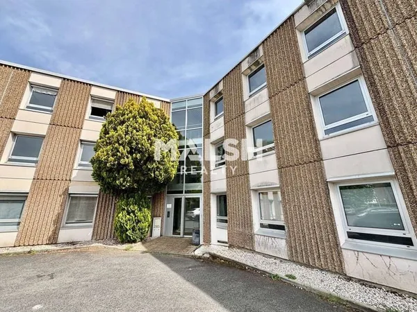 Bureaux 276 m²