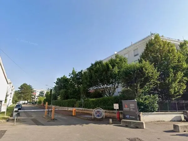 Stationnement Vente Lyon   33000€