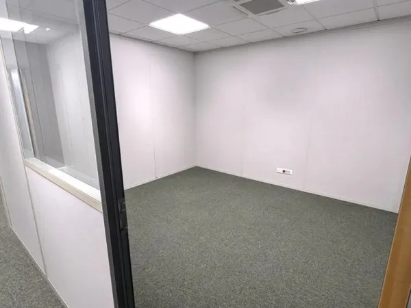 Bureau 15 m²