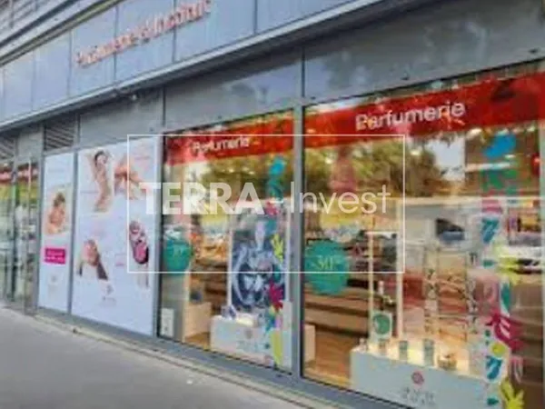 Local commercial 150 m²