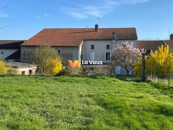 Maison Saizerais 8 pièces 277 m2, Boxes pour chevaux, écurie, grange, prairie, jardin