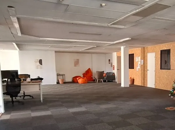 Local commercial 247 m²