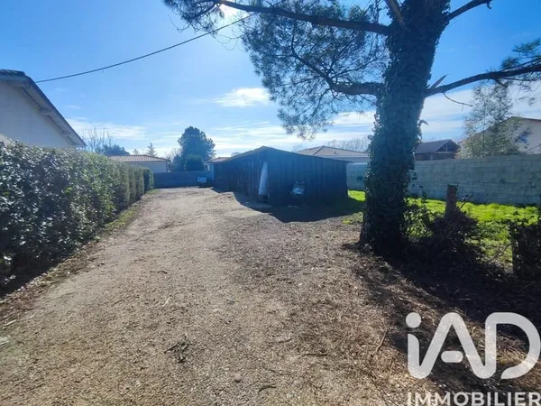 Terrain 500 m²