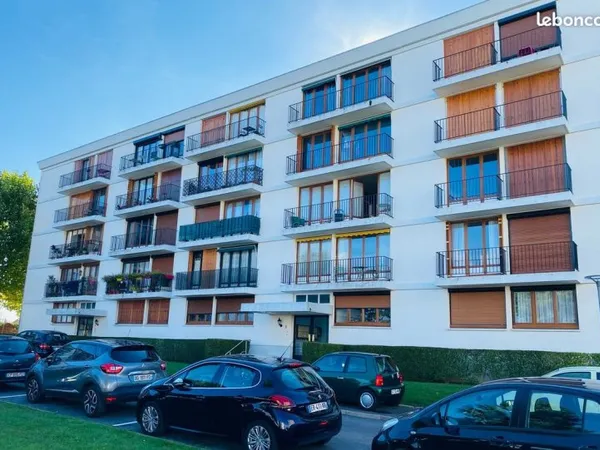 Appartement T3 64m2 + GARAGE