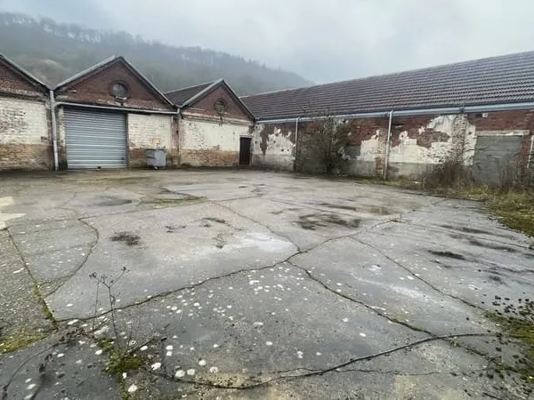 Notre-dame-de-Bondeville à proximité immédiate de Rouen, un l