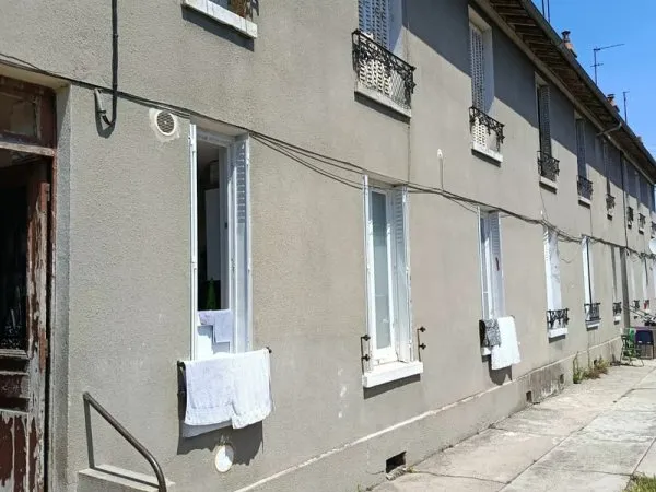 PROCHE MAIRIE