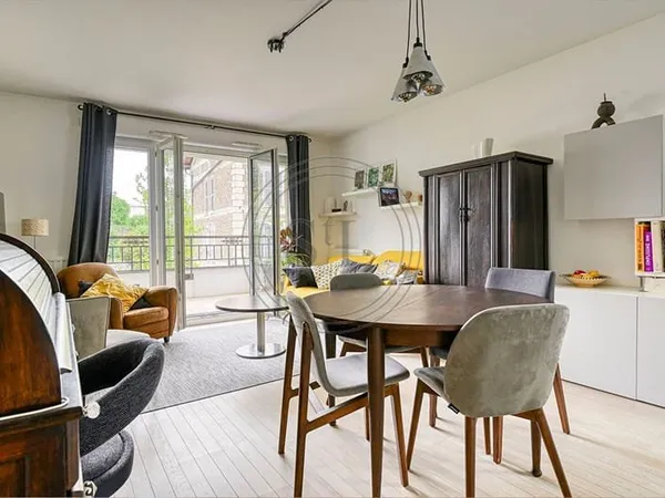 Résidence de standing et emplacement N°1.VILLA EMILIA