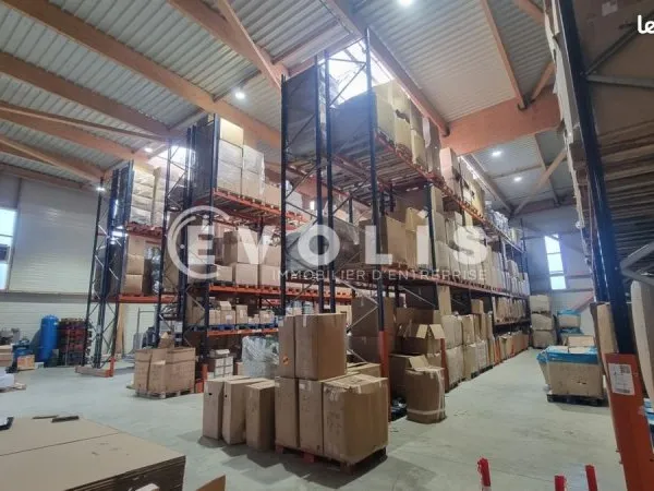 Local d'activité 1 032 m²