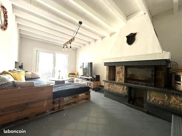 Vente | Maison T5 | 5p | 3ch | 131 m² | Wassy | Expo Sud | Terrasse ·