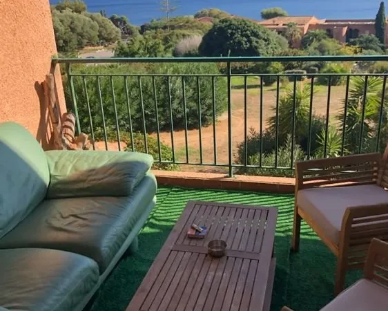 Studio meublé à l'année - Route des Sanguinaires, Santa Lina - Refait à neuf