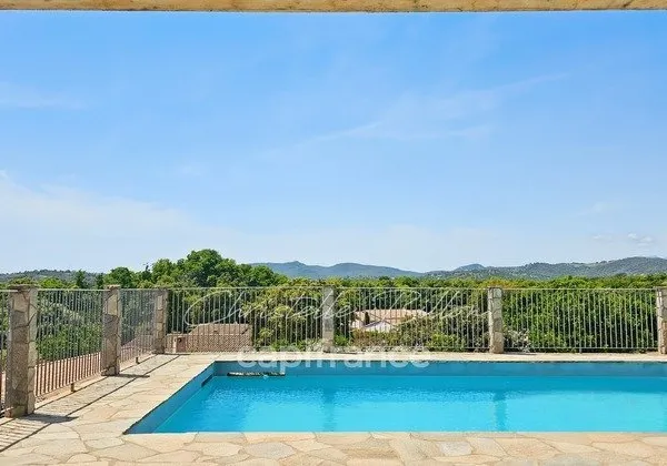 Maison 6 chambres avec piscine et T3 à vendre SAINTE LUCIE DE PORTO VECCHIO