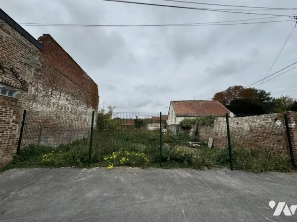 Terrain 420 m²