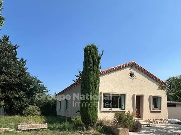 Maison des années 60 à Beaucaire