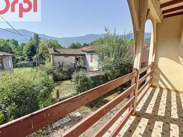Maison 3 pièces 110 m²
