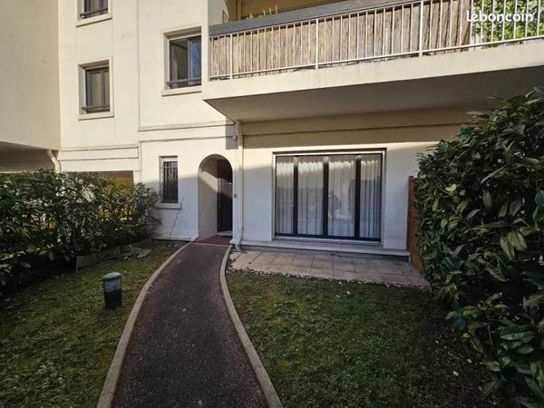 A 30min de Paris - 52m² - idéal 1er investissement - avec Jardin et Parking