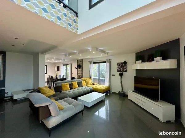Maison individuelle 5 pièces 151m2