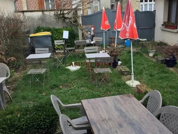 Pizzeria 100 m² Chambry