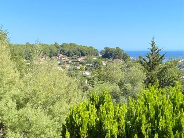 3 pièces traversant Vallauris collines