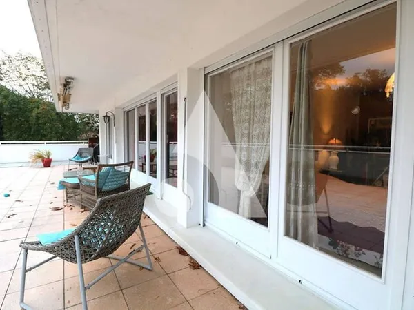 Appartement 5 pièces 120 m²