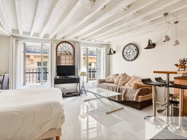Rue de la Boétie, Paris 8e | Exclusivité.