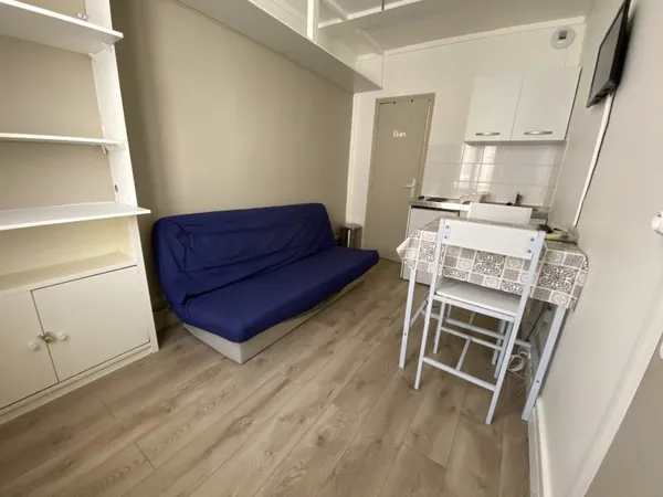 STUDIO MEUBLÉ QUARTIER SAINT HONORÉ - TOUTES CHARGES COMPRIS