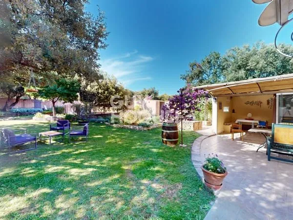 Maison à vendre à Saint Paul Les Fonts - Un havre de paix au coeur de la nature !