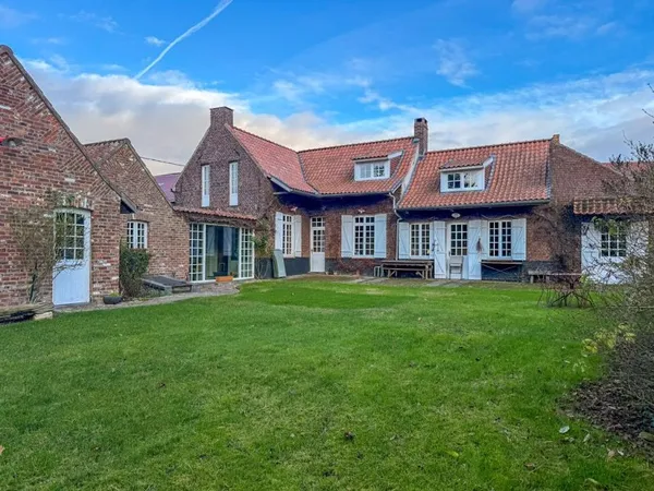 Maison de luxe 7 pièces 197 m²
