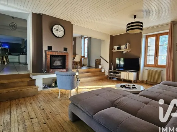 Maison 6 pièces 199 m²