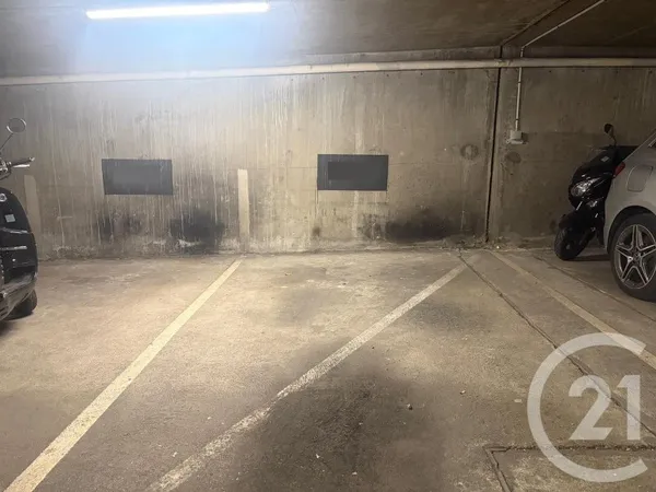 Parking 10 m²