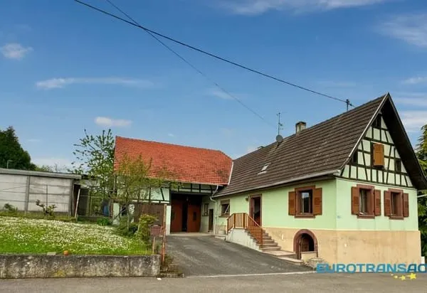 Charmante maison alsacienne avec grange et terrain à MORSBRONN-les-Bains