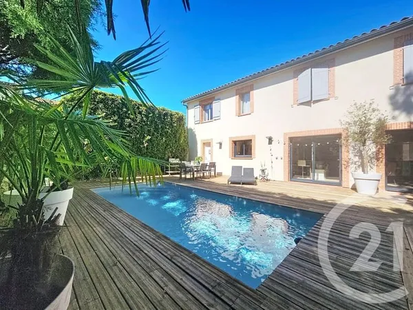 Maison 5 pièces 172 m²