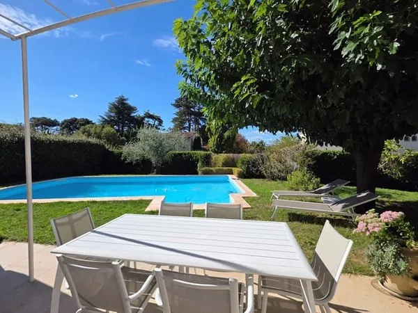 Maison 5 pièces 144 m²