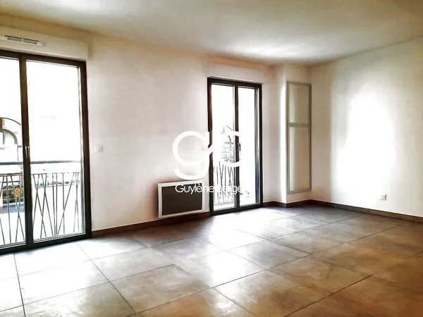 Appartement 2 pièces au centre de Montpellier - Calme et con