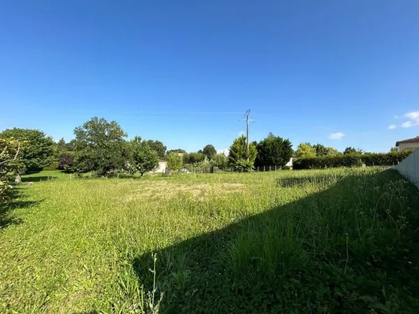 Terrain constructible 1000 m²