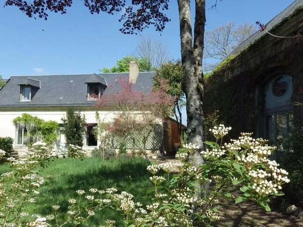Villa 14 pièces 360 m²