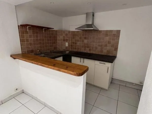 Bien immobilier de rendement Vente Carpentras 6p 108m² 210000€