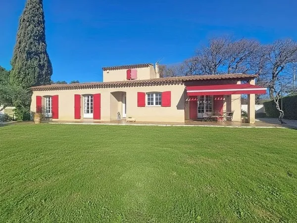 Aix en Provence secteur les Milles maison de famille vie de village à pied avec deux chambres de pla