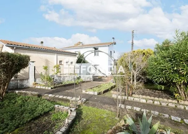 Maison de 121 m2 sur une parcelle de 320m2