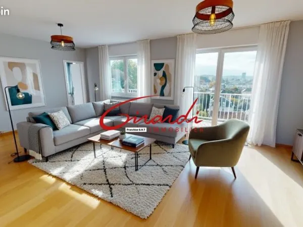 Appartement 7 pièces 155 m²