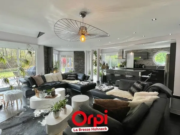 Maison 5 pièces 192 m²
