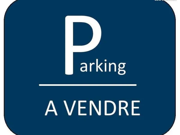 Garage/box 14 m² La Rochelle