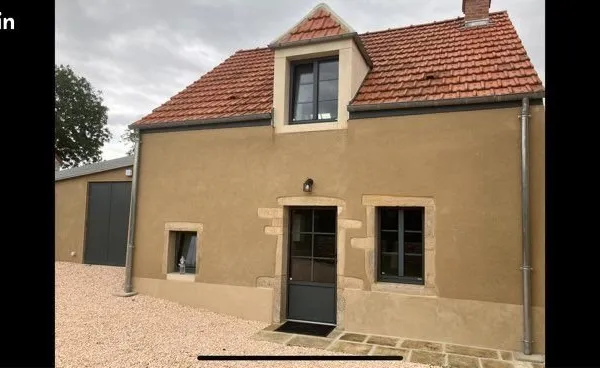 Maison avec dépendances à louer