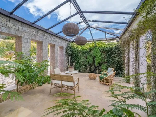MOUGINS - DOMAINE FERME - LUXUEUSE PROPRIETE