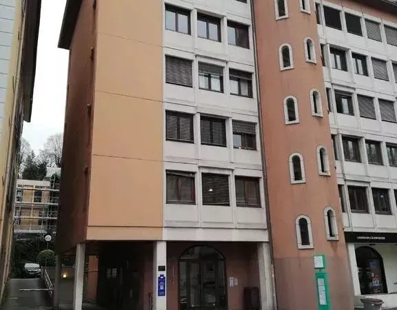 CHAMBERY - GARAGE CENTRE VILLE