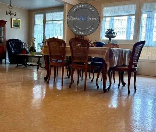 Appartement 2 chambres d'env.78 m2 avec garage à 15mns à pieds de l'hôtel de ville