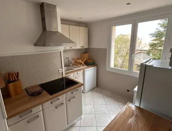 Loue chambre en colocation