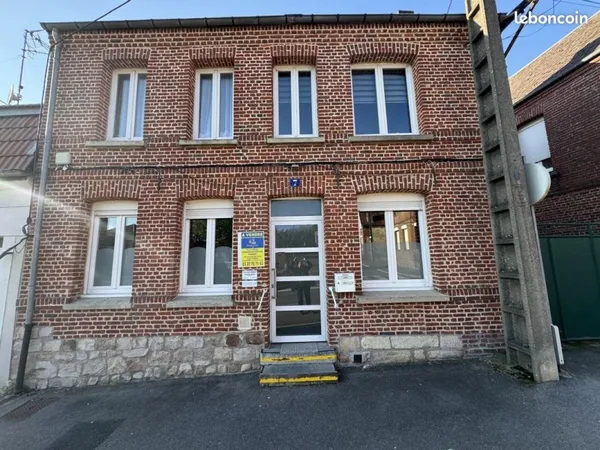 Local commercial 139 m² Walincourt-Selvigny