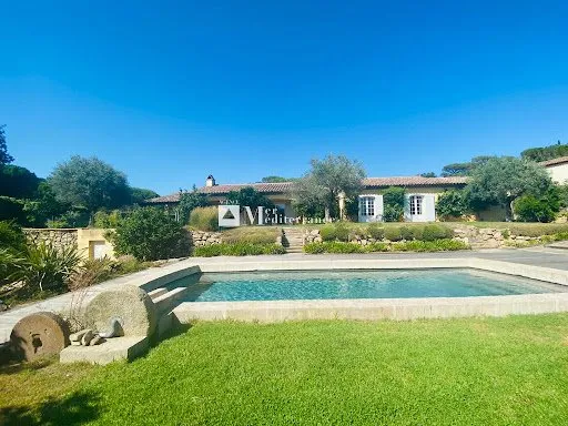 Maison 4 pièces 162 m²