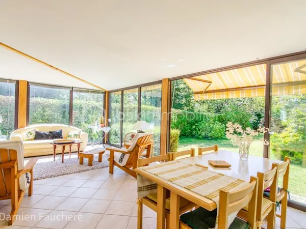 Maison 5 pièces 160 m²