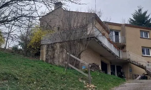 Maison 6 pièces 184 m²